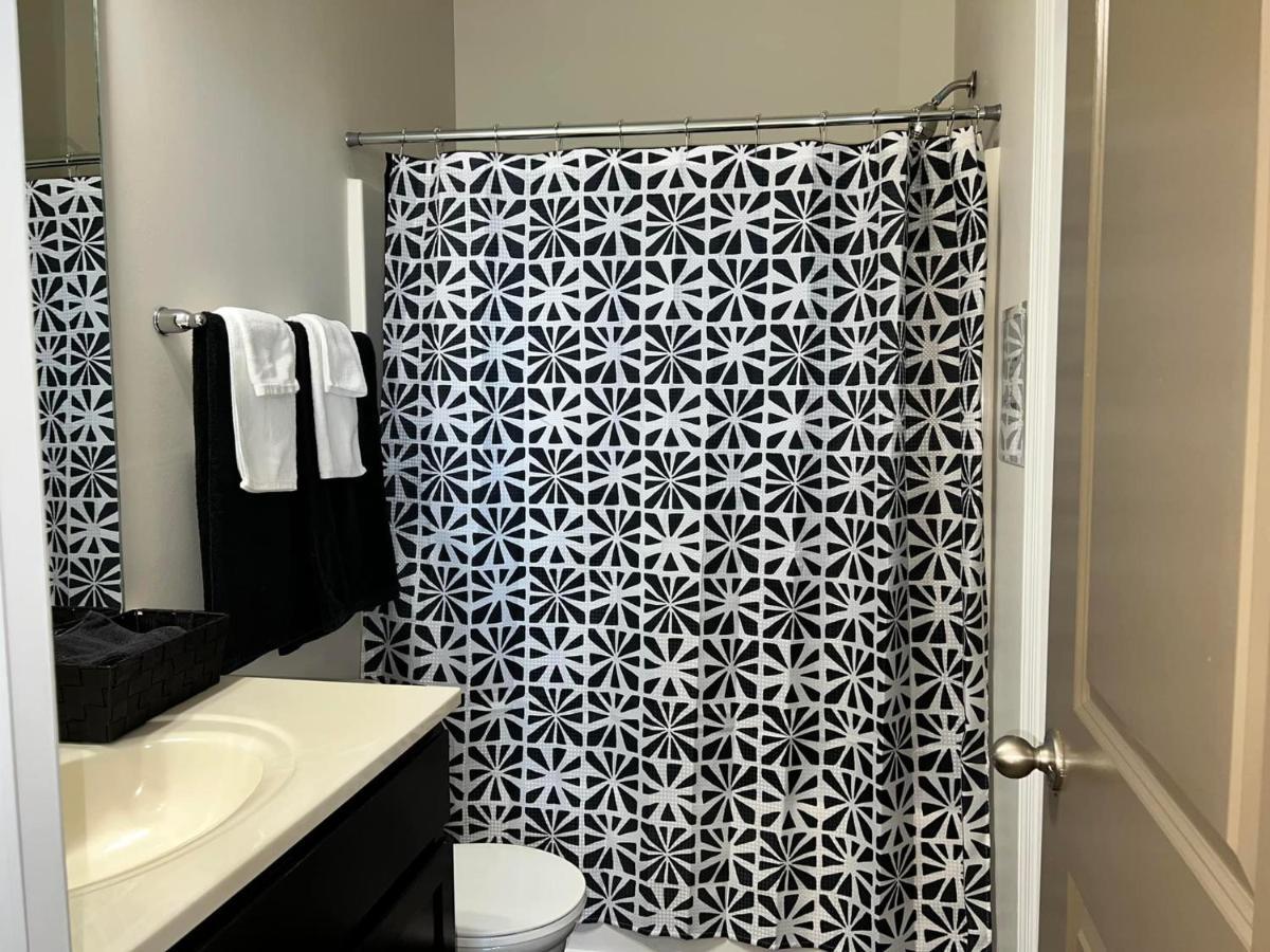 Serene **Uptown** 2Br/2Ba Apartment Charlotte Ngoại thất bức ảnh